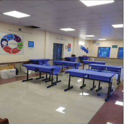 Advance - Robotics & Coding (30 Students)